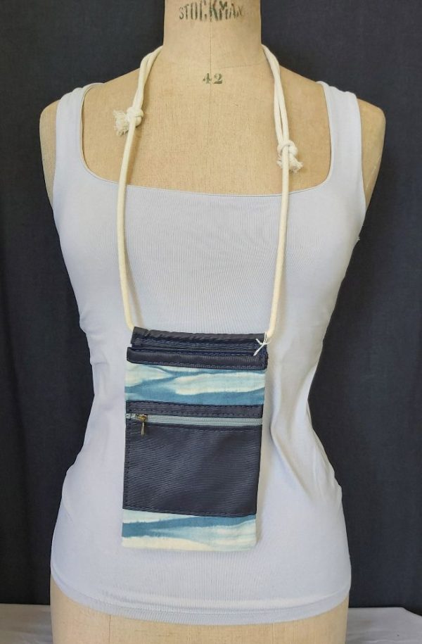 pochette passeport "tt"